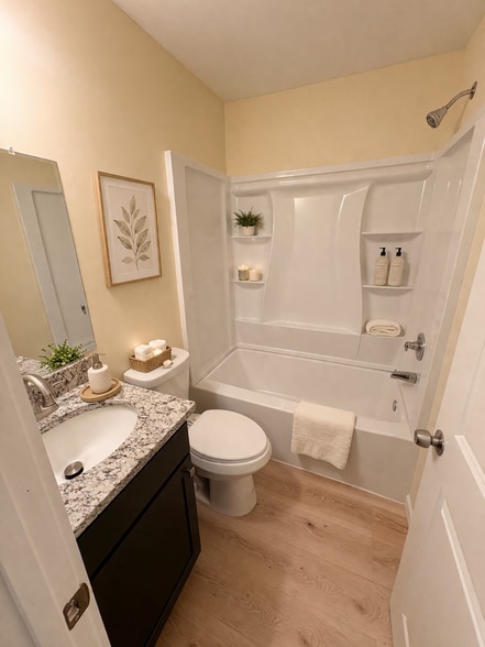 Building Photo - 427 Holly St NW