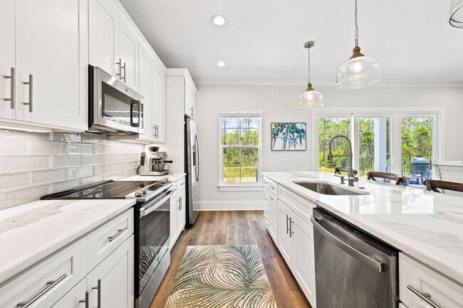 Building Photo - 25 Sugar Sands Dr