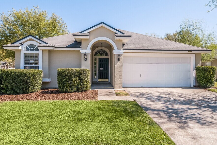 Primary Photo - 8059 Carisbrook Ct
