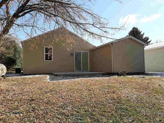 Building Photo - 3 bedroom home - Velva, ND