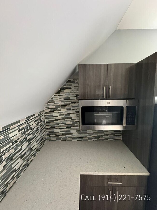 Building Photo - 104 Buena Vista Ave