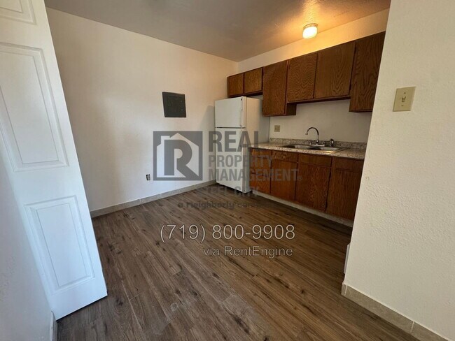 Building Photo - 2116 Norman Ln