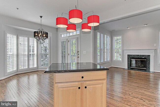 Building Photo - 5120 Grimm Dr