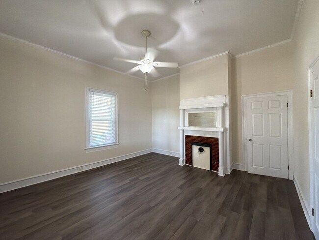 Building Photo - RENTAL HOME 3BD/2BTH