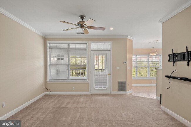 Building Photo - 2115 Ganton Green