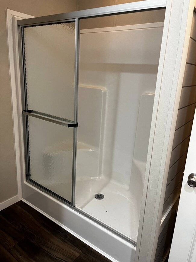 Building Photo - 4900 SE 102nd Pl