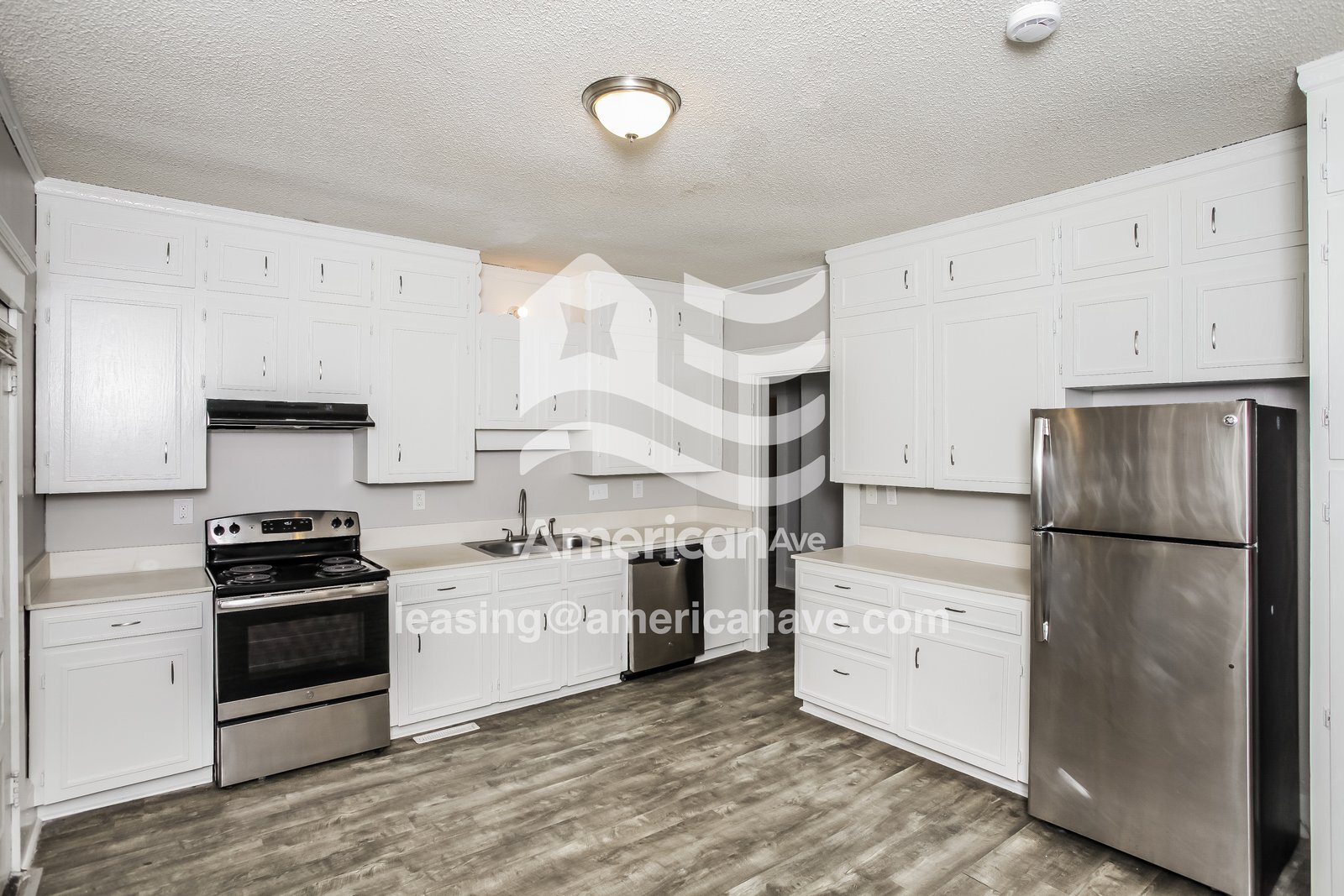 Building Photo - 409 Hampton St