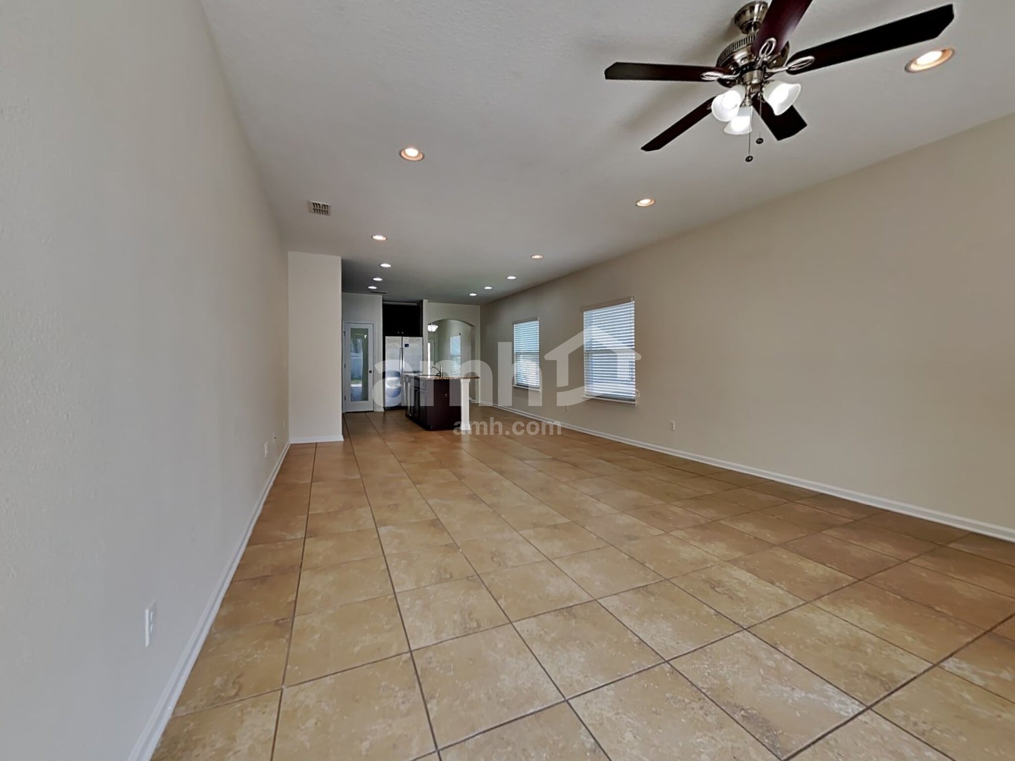 Building Photo - 851 Glendale Ln