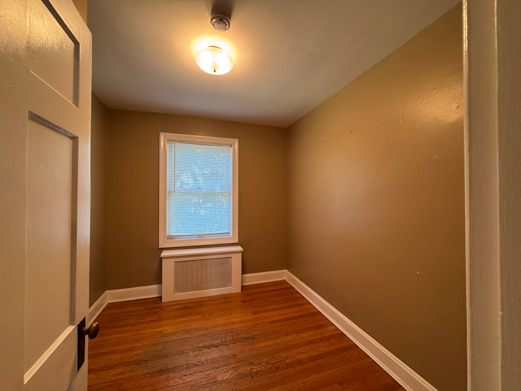 Building Photo - 712 Pacesetter Dr