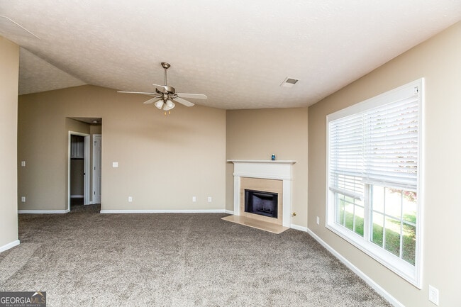 Building Photo - 116 Sparkling Spring Trail