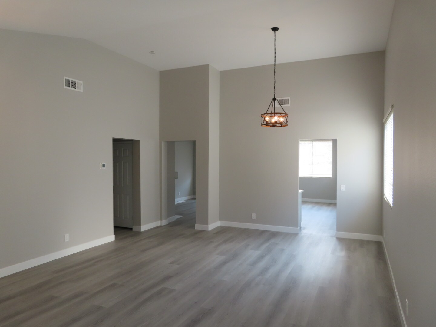 Building Photo - 24064 Verdun Ln