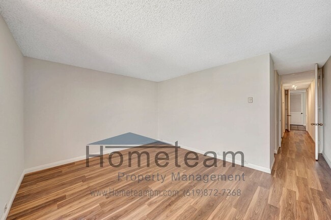 Building Photo - 2 BR/ 2BA 1380 SQFT Point Loma / La Playa ...