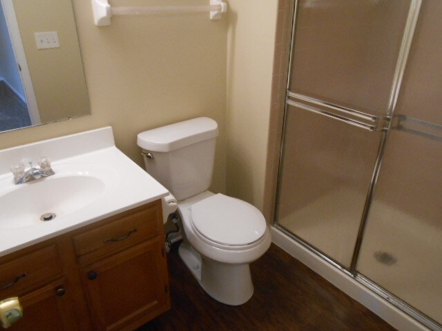 Building Photo - 6693 Jennyann Way