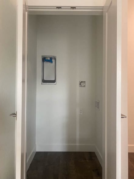 Building Photo - 722 Blue River Pkwy