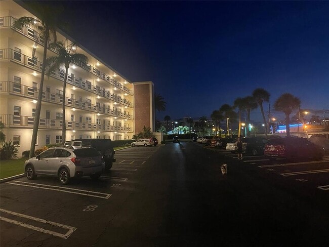 Building Photo - 5575 Gulf Blvd