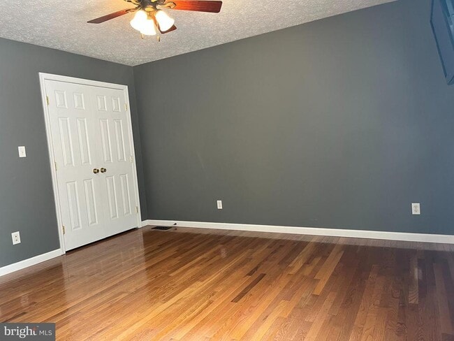 Building Photo - 65 Bentley Dr