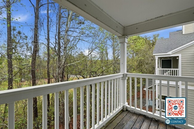 Building Photo - Beautifully Upgraded Top-Floor Condo - Bluffton, SC - Move-In Ready