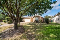 Building Photo - 2203 Bakers Way