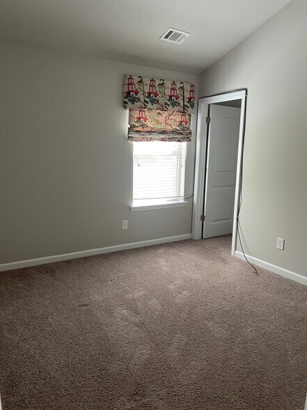 Upstairs Bedroom 1 - 6505 Muirfield Pt