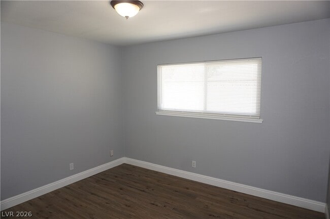Building Photo - 7400 Alta Dr