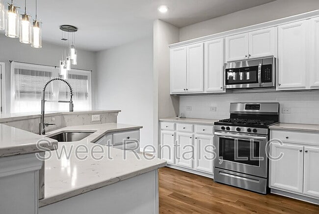 Building Photo - 210 Daniels Creek Cir