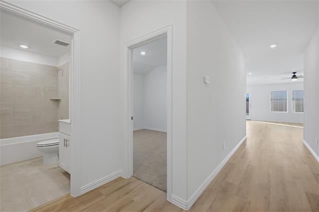 Building Photo - 2222 Rannoch St