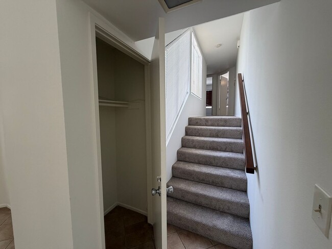 Building Photo - COSTA MESA 2 BEDROOM, 2 BATHROOM CONDO $3,400 (BRISTOL & BAKER)