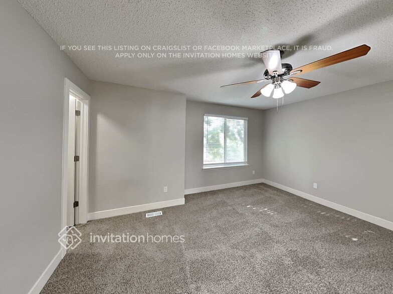 Building Photo - 10523 Hyacinth Pl