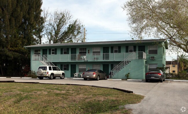 Primary Photo - The Cayman Apartments