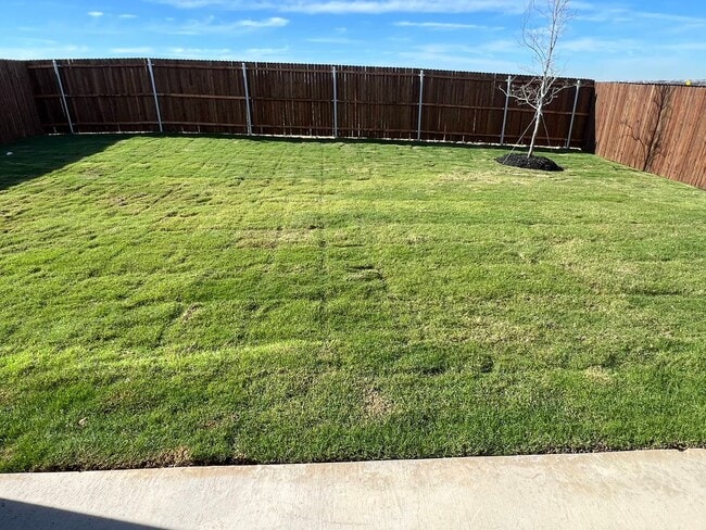 Building Photo - Gorgeous House for rent in Cleburne !!