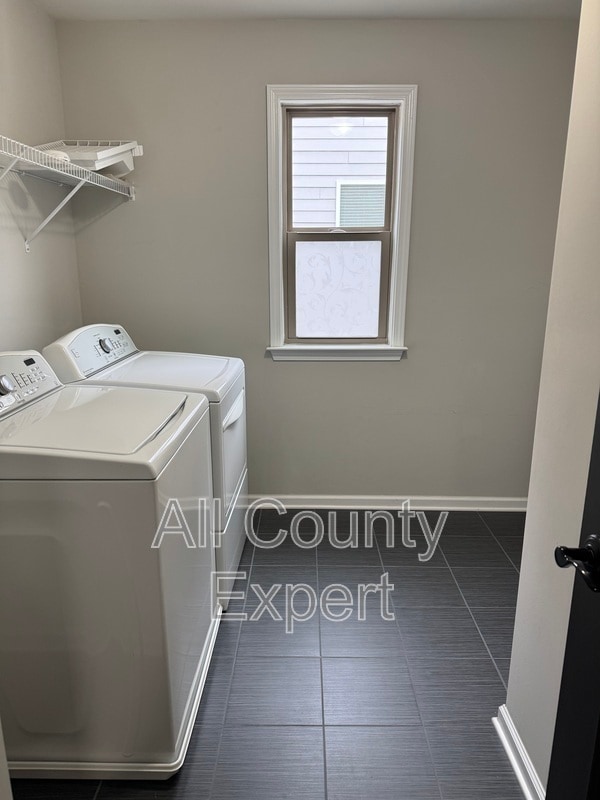 Building Photo - 920 Grove Valley Dr