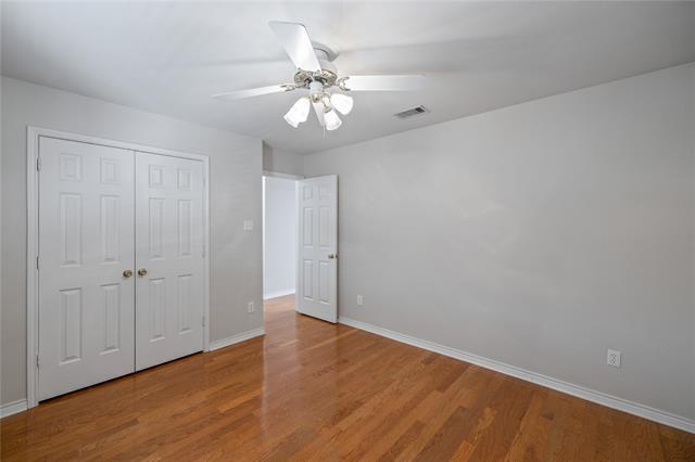 Building Photo - 2402 Crockett Ct