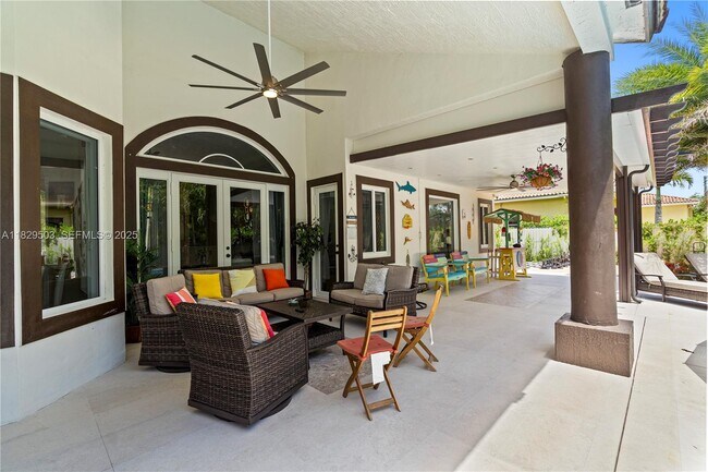 Building Photo - 16601 SW 87th Ct