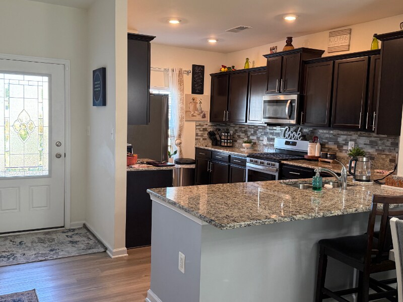 Building Photo - 47 Calder St