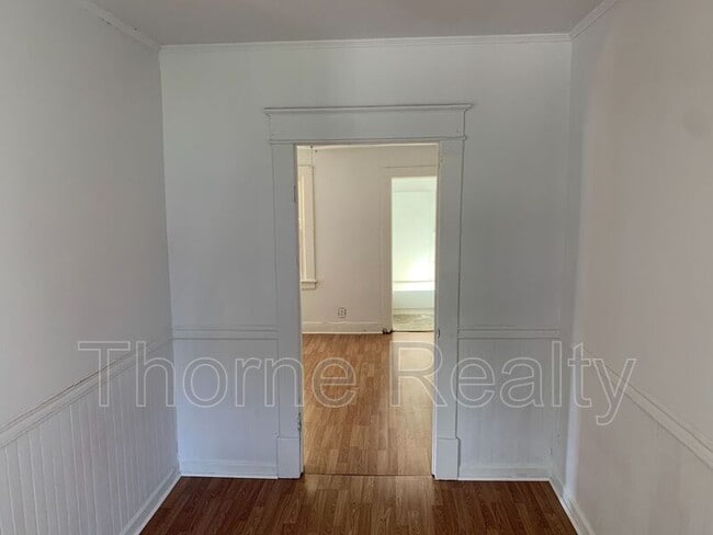 Building Photo - 1316 Clark St