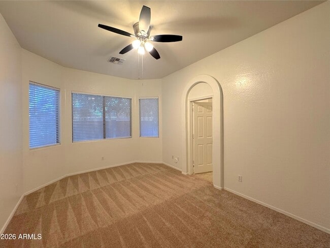 Building Photo - 3013 W Glenhaven Dr