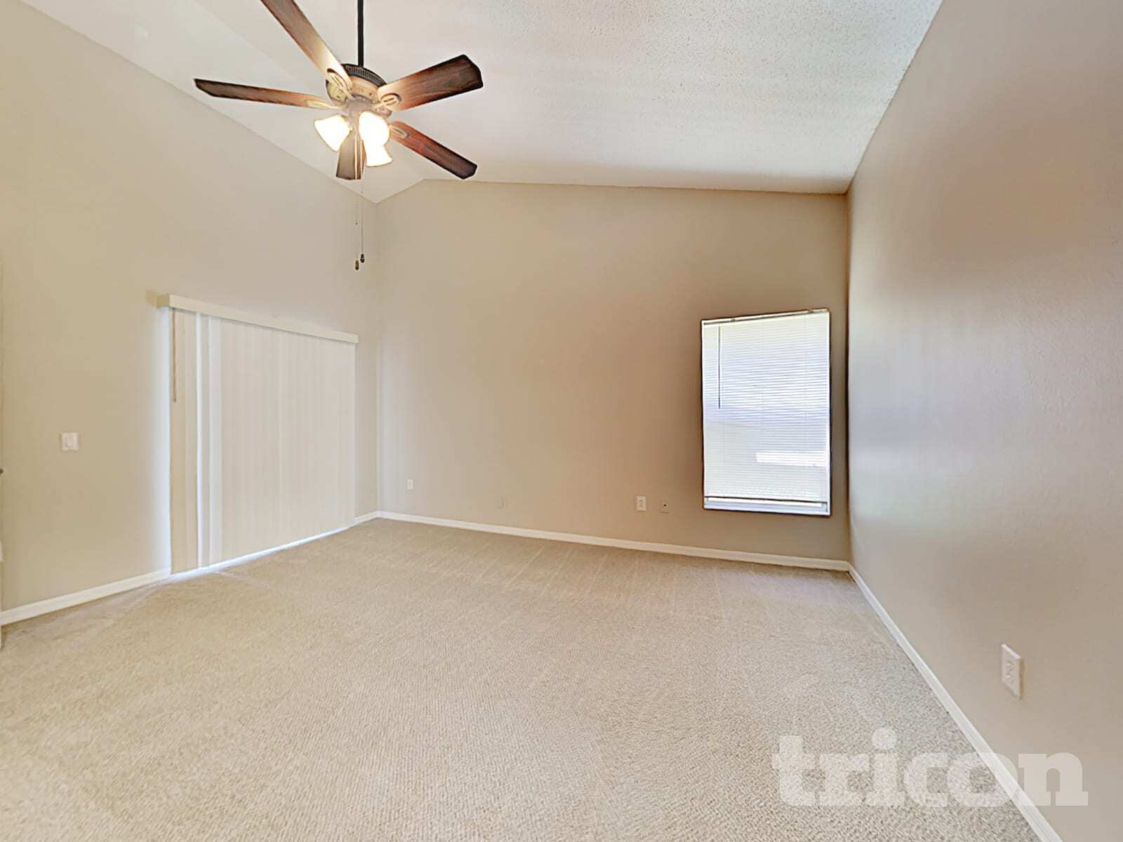 Building Photo - 308 Sonoma Dr