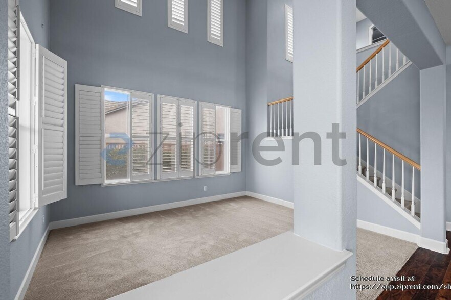 Building Photo - 630 Chardonnay Pl