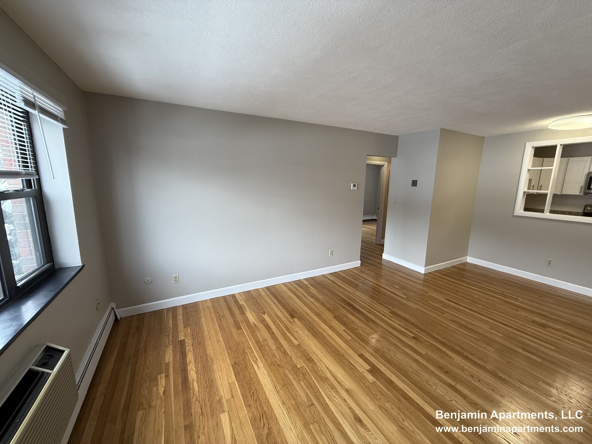 Building Photo - 268 Grove St