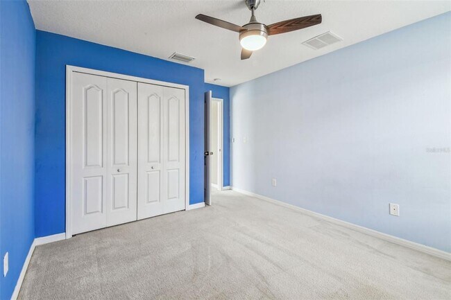 Building Photo - 12320 Fairlawn Dr