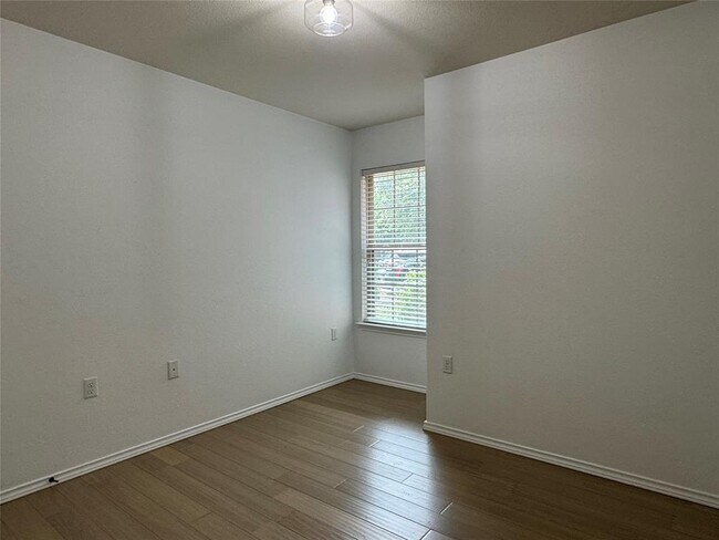 Building Photo - 6809 Crestone Rd