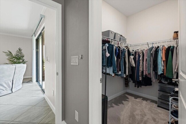 Building Photo - 5308 Coral Reef Wy