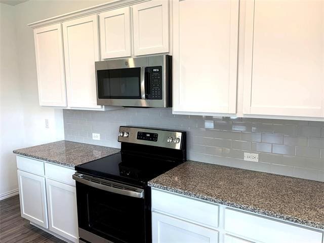 Building Photo - 513 Peel St