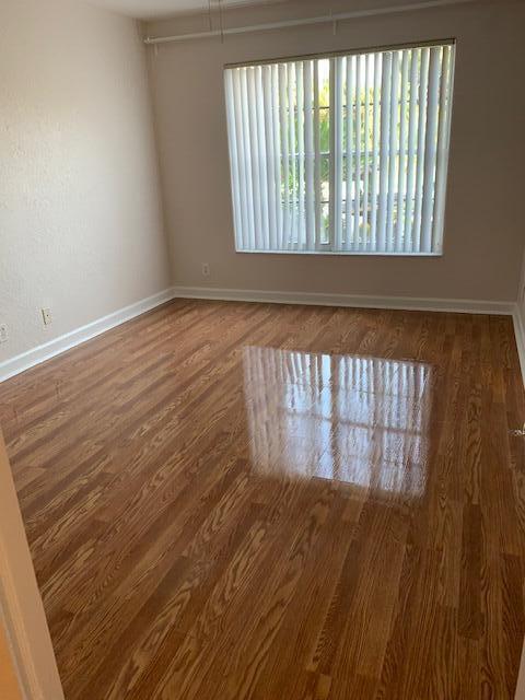 Building Photo - 6861 Cobia Cir