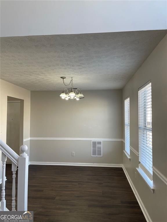 Building Photo - 700 Cannoli Ct