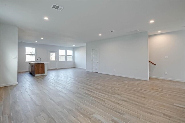 Building Photo - 3506 Contempo Dr