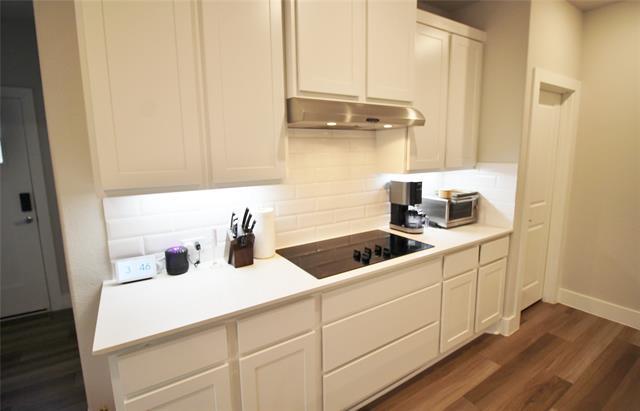 Building Photo - 218 Mockingbird Dr