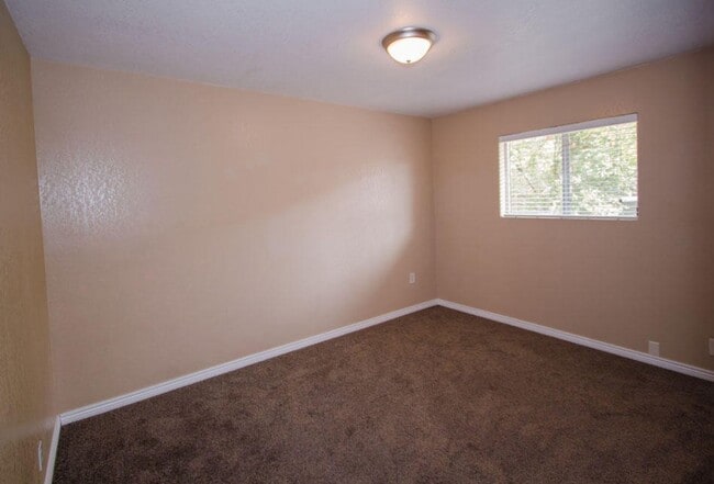 Building Photo - 2 Bedroom Home in Downtown St. George