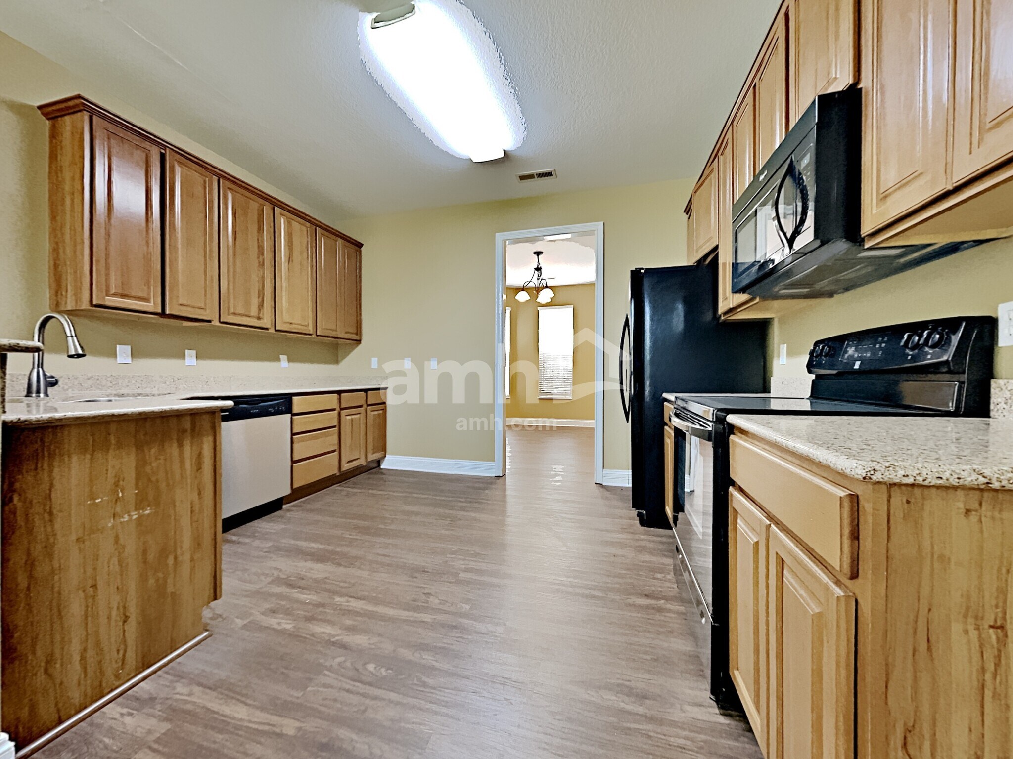 Building Photo - 10904 Parkgate Ln