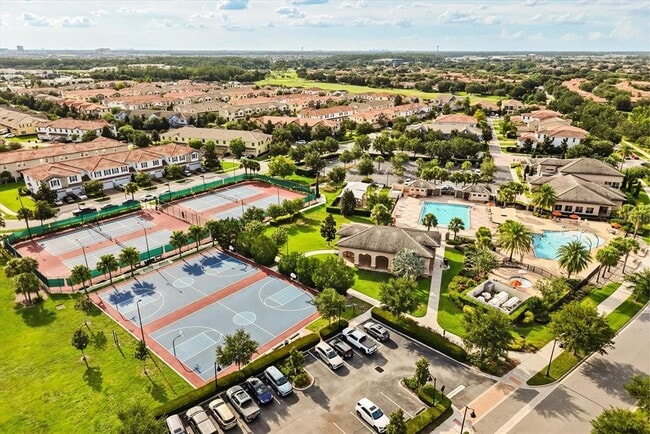 Building Photo - 10148 Malpas Point